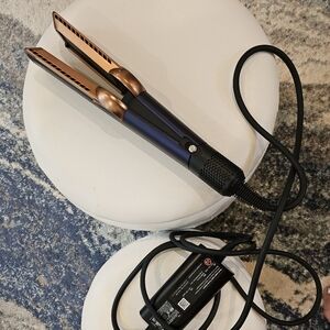 Dyson Airstraight Prussian Blue